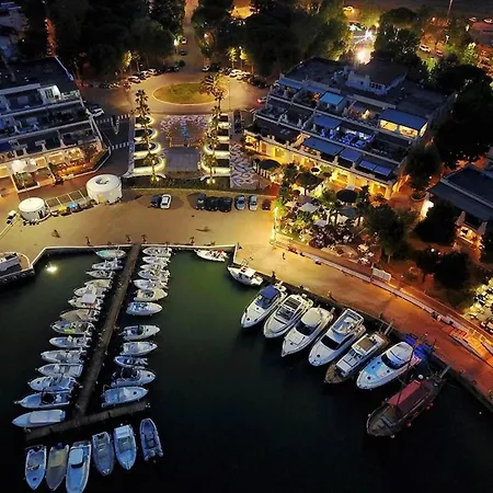 Portoverde Delight I Relax Nel Porto Esclusivo ミザーノ・アドリアーティコ